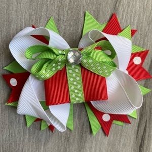 Girls Christmas Hair Bow Green & Red w/ Red Ribbon Appliqué gift NWT NEW